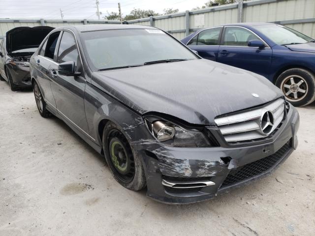 MERCEDES-BENZ C 300 4MAT 2013 wddgf8ab4dr248075