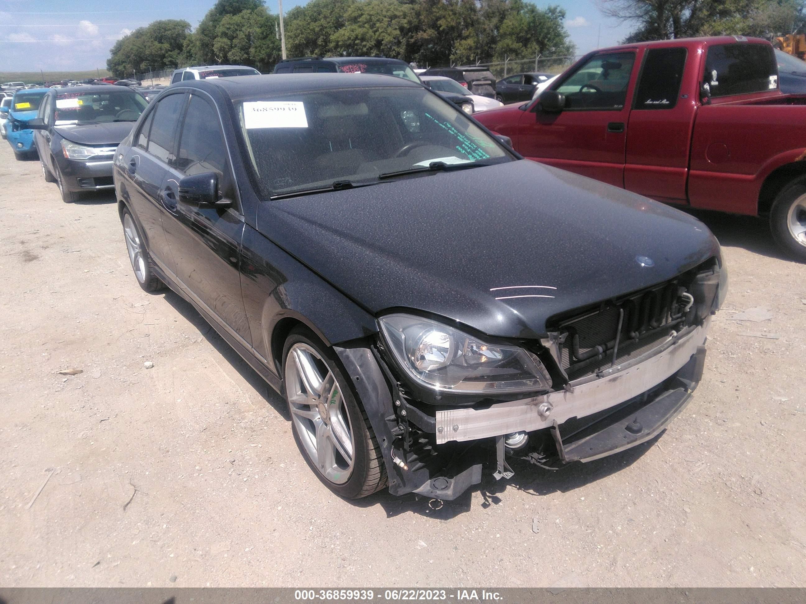 MERCEDES-BENZ C-KLASSE 2014 wddgf8ab4er312827