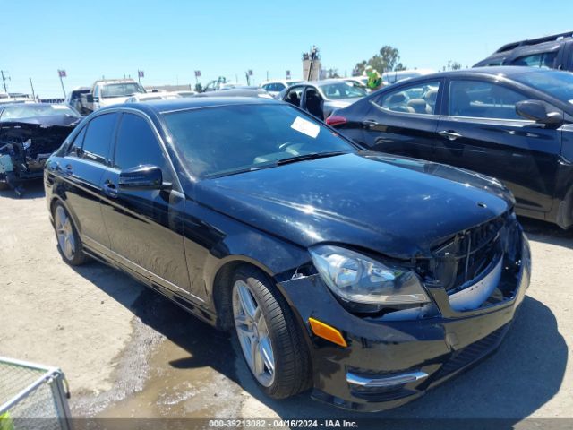 MERCEDES-BENZ C 300 2014 wddgf8ab5ea950518