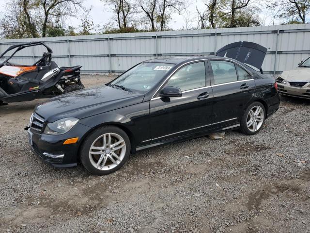 MERCEDES-BENZ C-CLASS 2014 wddgf8ab5er304302