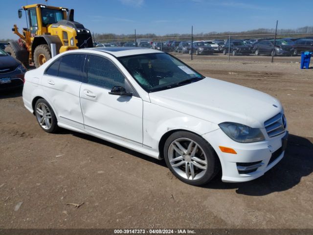 MERCEDES-BENZ C 300 2013 wddgf8ab7dg075373