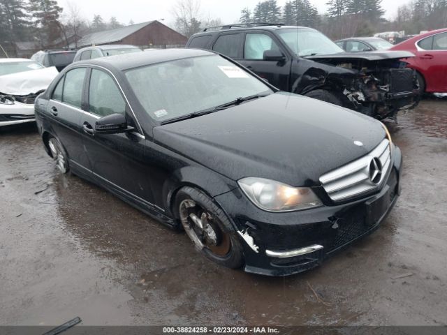 MERCEDES-BENZ C 300 2013 wddgf8ab7dr253979