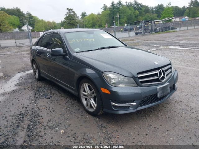 MERCEDES-BENZ C 300 2014 wddgf8ab7ea892105