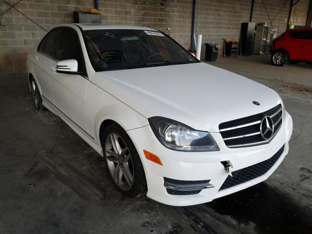 MERCEDES-BENZ C 300 4MAT 2014 wddgf8ab7er320453