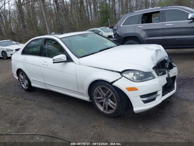 MERCEDES-BENZ C 300 2013 wddgf8ab8dr292936