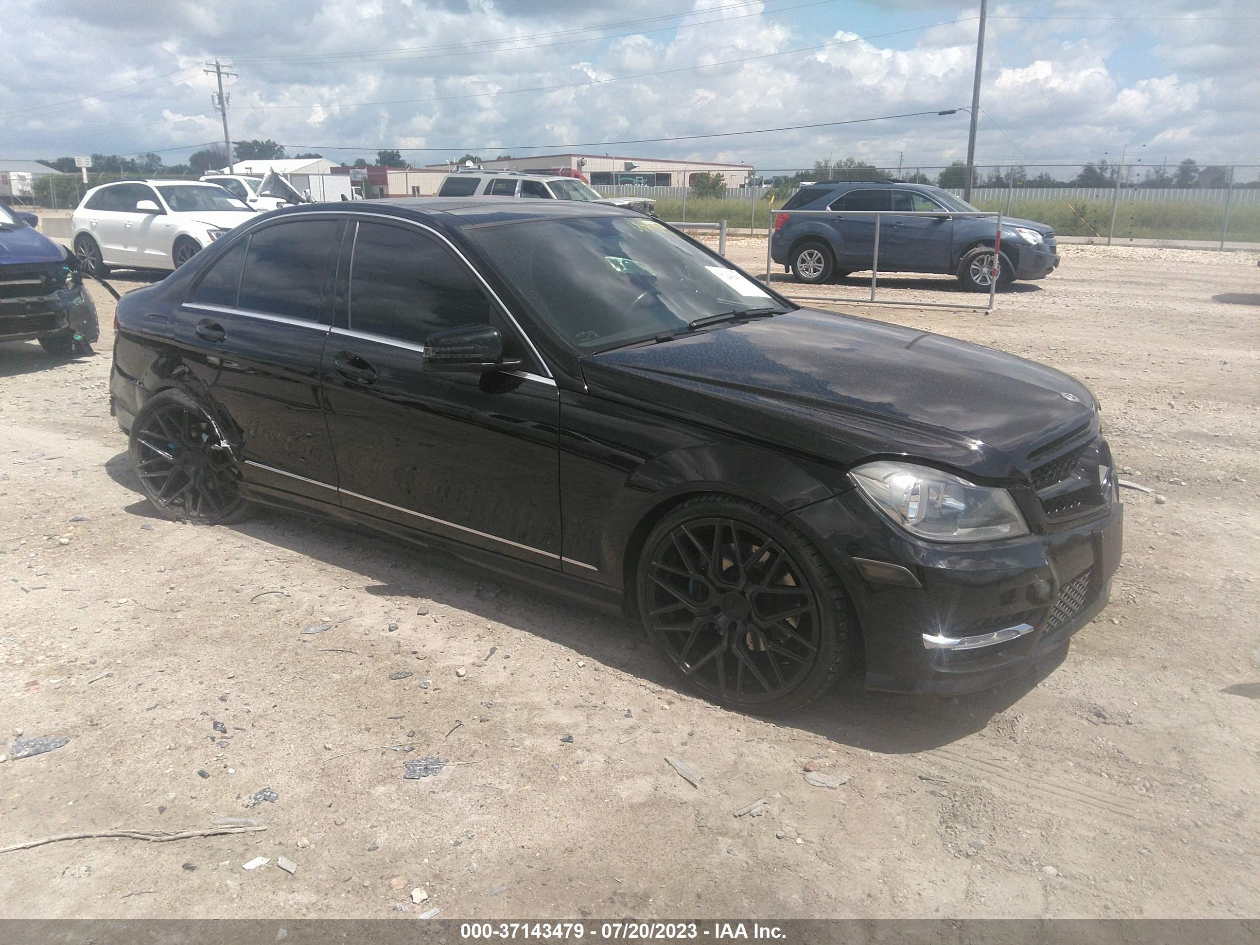 MERCEDES-BENZ C-KLASSE 2014 wddgf8ab9ea941904