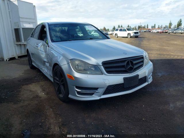 MERCEDES-BENZ C 300 2014 wddgf8ab9er303301