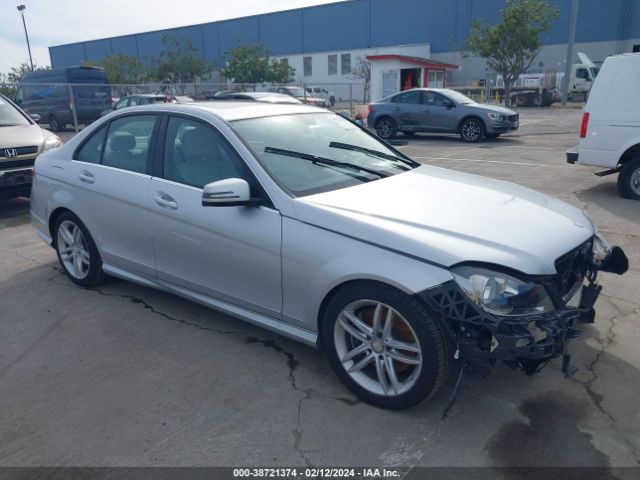 MERCEDES-BENZ C 300 2013 wddgf8abxdg046725