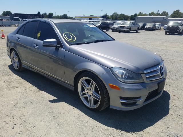 MERCEDES-BENZ C 300 4MAT 2013 wddgf8abxdg080325