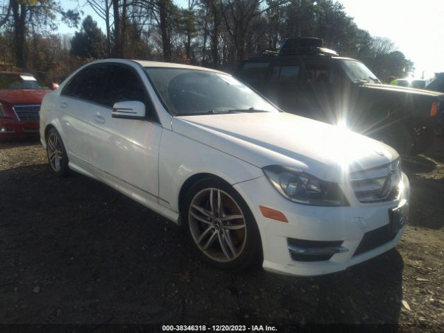 MERCEDES-BENZ NULL 2013 wddgf8abxdr260781