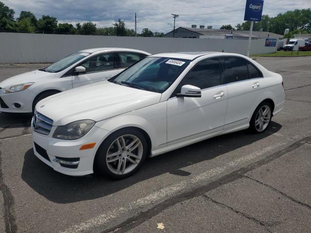 MERCEDES-BENZ C-CLASS 2013 wddgf8abxdr266080