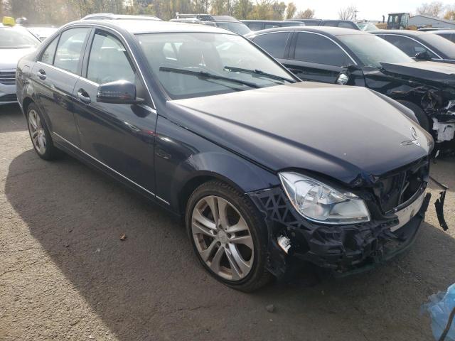 MERCEDES-BENZ C 300 4MAT 2013 wddgf8abxdr281288