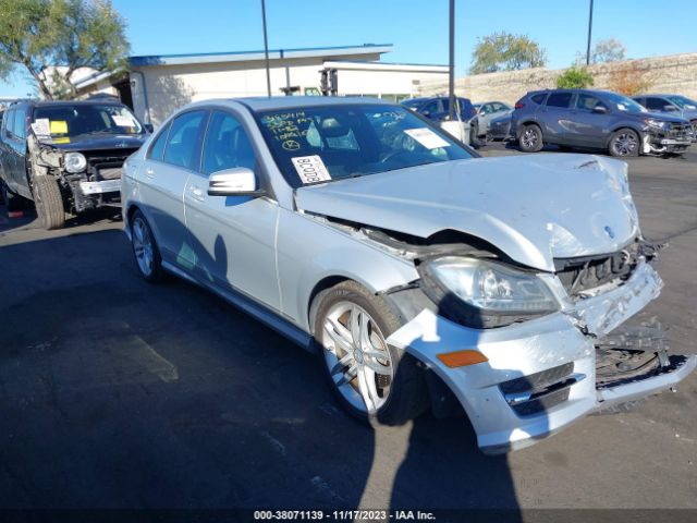 MERCEDES-BENZ C 300 2014 wddgf8abxea836207