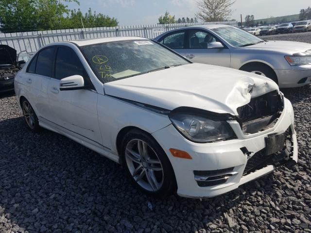 MERCEDES-BENZ C 300 4MAT 2014 wddgf8abxea901167