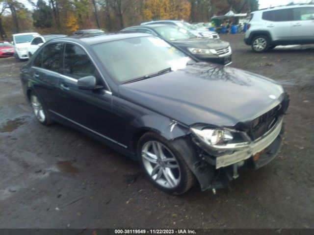 MERCEDES-BENZ C 300 2014 wddgf8abxer316686