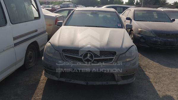 MERCEDES-BENZ C 300 2010 wddgf8bb0af477025