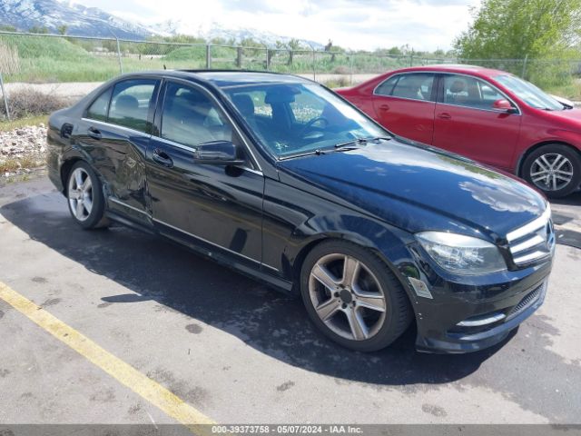 MERCEDES-BENZ C 300 2011 wddgf8bb0br133811