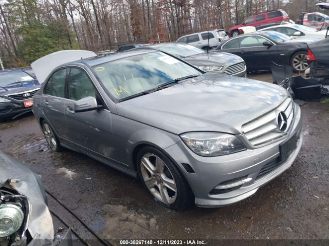 MERCEDES-BENZ C 300 2011 wddgf8bb0br180580