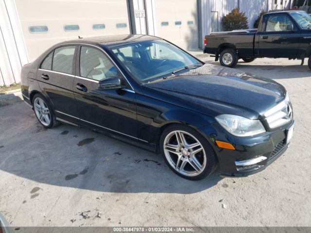 MERCEDES-BENZ C 300 2012 wddgf8bb1cr229464