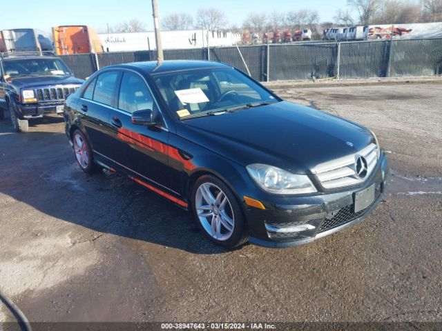 MERCEDES-BENZ C 300 2012 wddgf8bb1cr238164