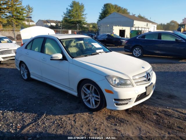 MERCEDES-BENZ C-CLASS 2012 wddgf8bb2ca647109