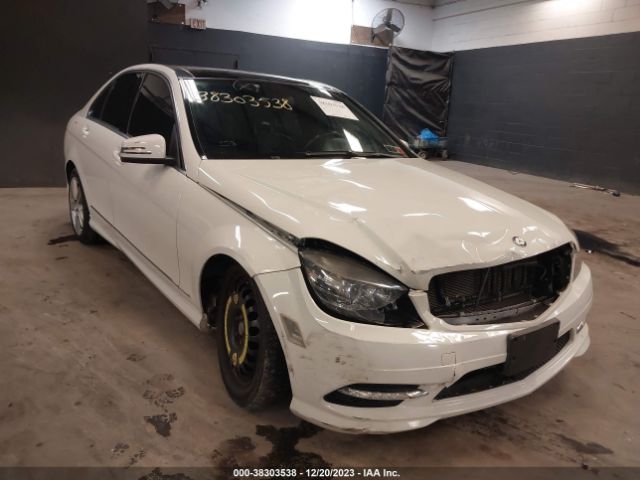 MERCEDES-BENZ C 300 2011 wddgf8bb3br134225