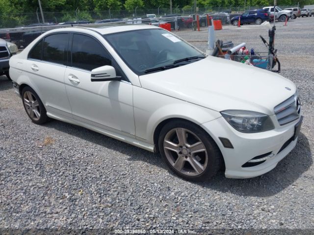 MERCEDES-BENZ C 300 2011 wddgf8bb4br148800