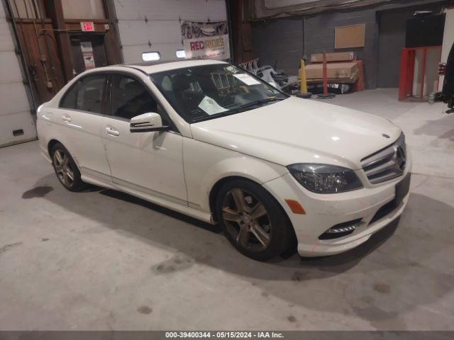 MERCEDES-BENZ C 300 2011 wddgf8bb4br179321