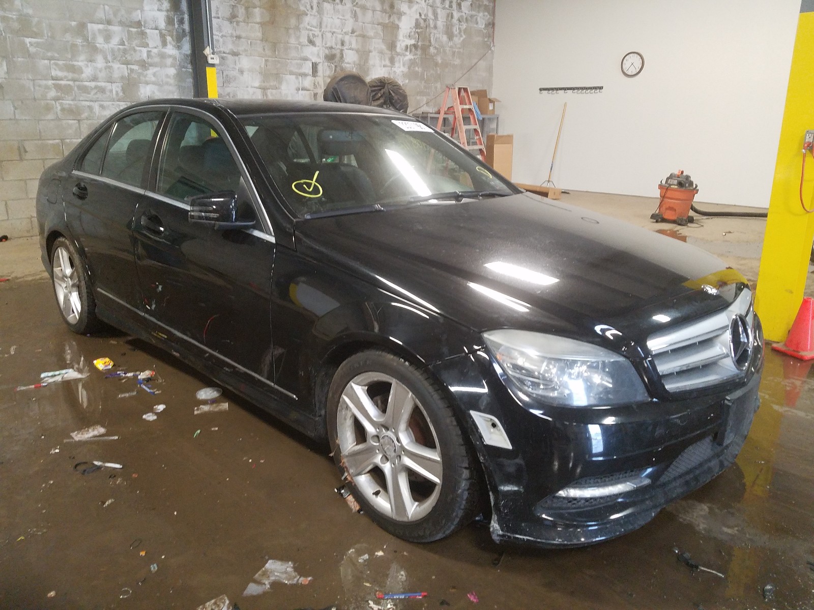 MERCEDES-BENZ C 300 4MAT 2011 wddgf8bb5br144934