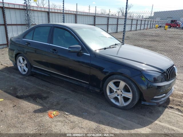 MERCEDES-BENZ C 300 2011 wddgf8bb5br178534