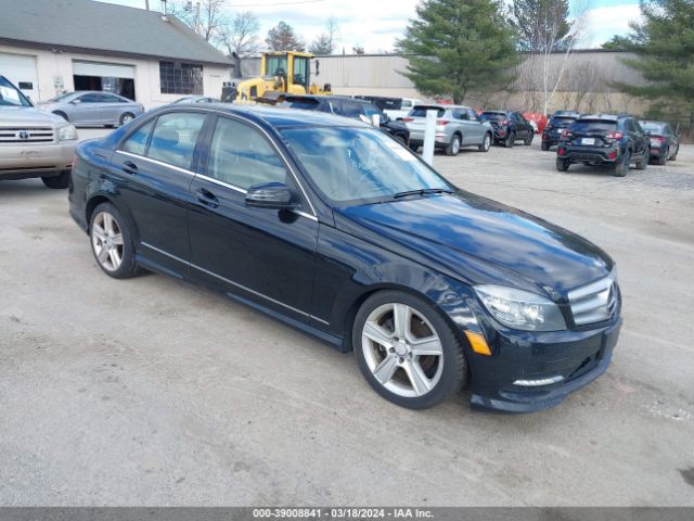 MERCEDES-BENZ C 300 2011 wddgf8bb6br180695