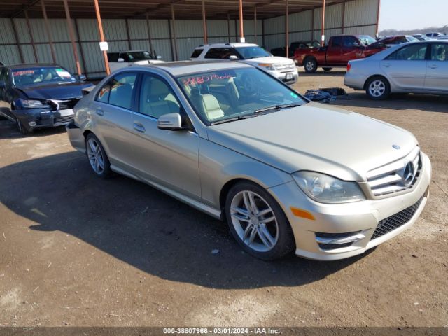 MERCEDES-BENZ C 300 2012 wddgf8bb6ca688259