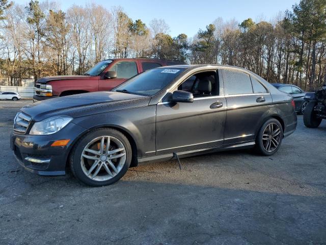 MERCEDES-BENZ C-CLASS 2012 wddgf8bb7cr194820