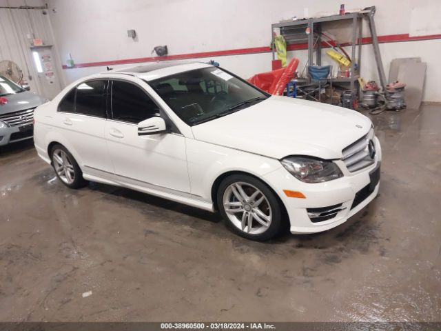 MERCEDES-BENZ C 300 2012 wddgf8bb8ca614115