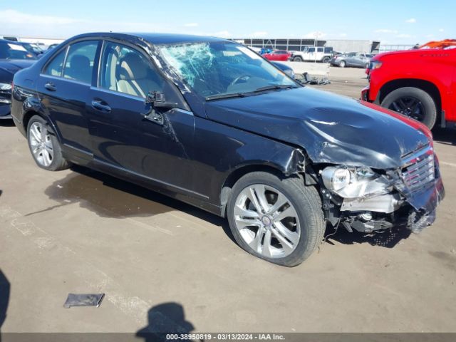 MERCEDES-BENZ C 300 2012 wddgf8bb8cr229087