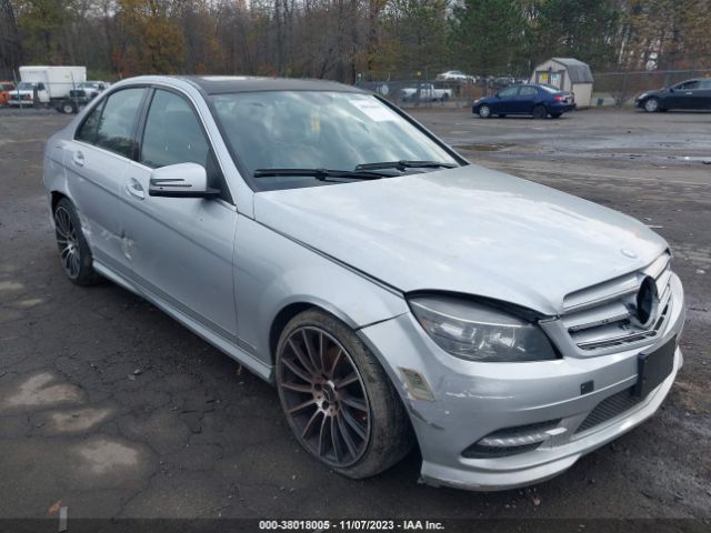 MERCEDES-BENZ C 300 2011 wddgf8bb9br152146