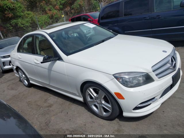 MERCEDES-BENZ C 300 2011 wddgf8bb9br184210