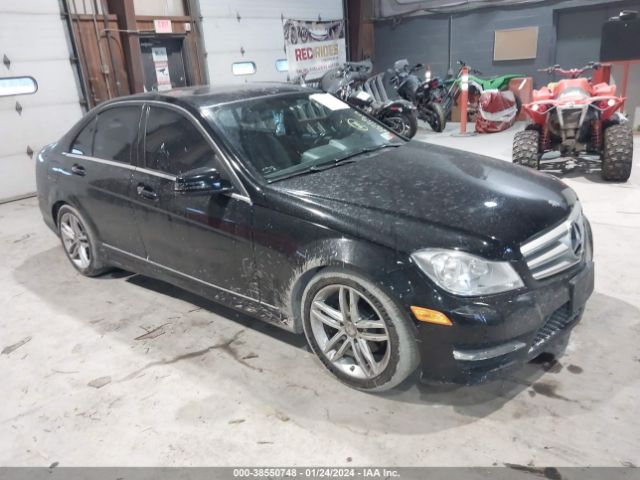 MERCEDES-BENZ C 300 2012 wddgf8bb9cr198772