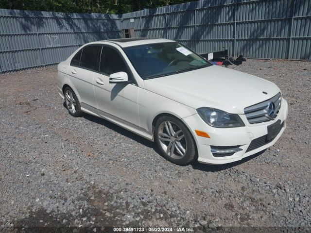 MERCEDES-BENZ C 300 2012 wddgf8bbxcr192723