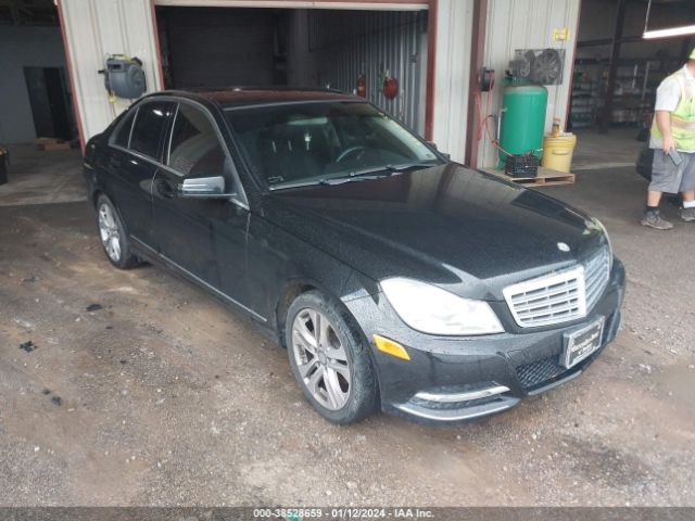 MERCEDES-BENZ C 300 2012 wddgf8bbxcr200027