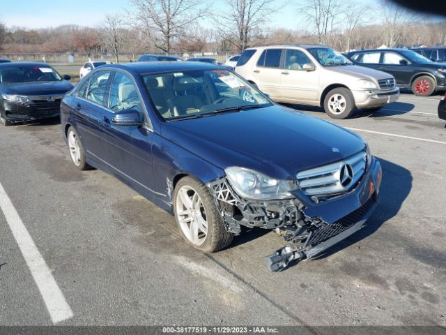 MERCEDES-BENZ C 300 2012 wddgf8bbxcr207317