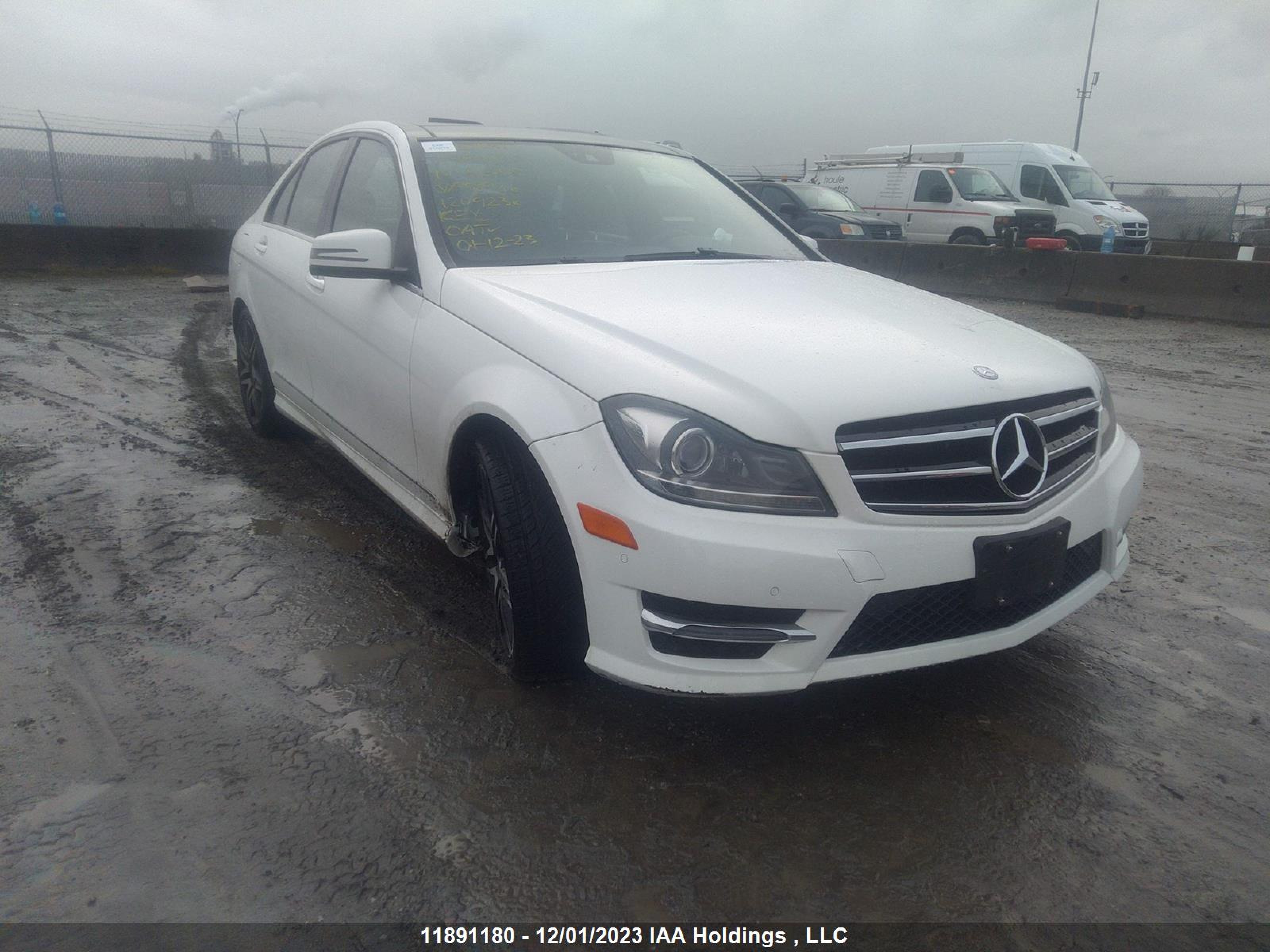 MERCEDES-BENZ C-KLASSE 2014 wddgf8jb1ea958986