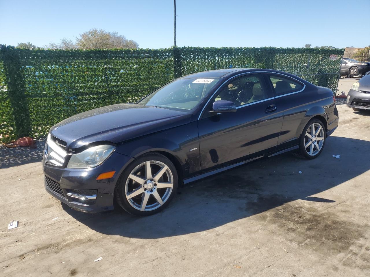 MERCEDES-BENZ C-KLASSE 2012 wddgj4hb3cf821383