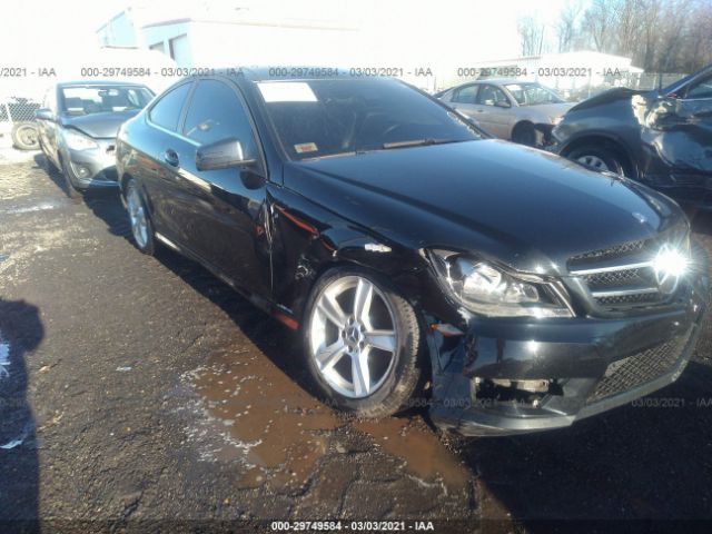 MERCEDES-BENZ C-CLASS 2014 wddgj4hb4eg258258