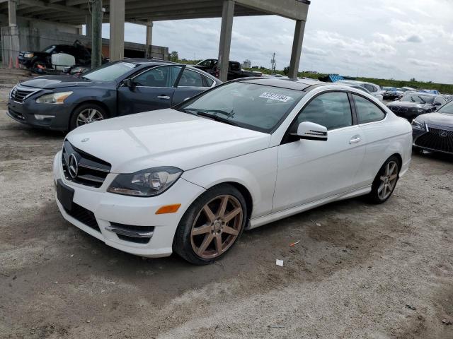 MERCEDES-BENZ C-CLASS 2015 wddgj4hb4fg440608