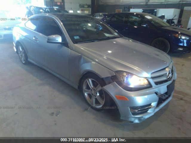 MERCEDES-BENZ C-CLASS 2013 wddgj4hb6dg026128