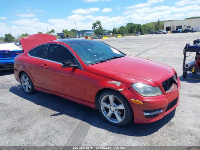 MERCEDES-BENZ C-CLASS 2013 wddgj4hb7dg061387