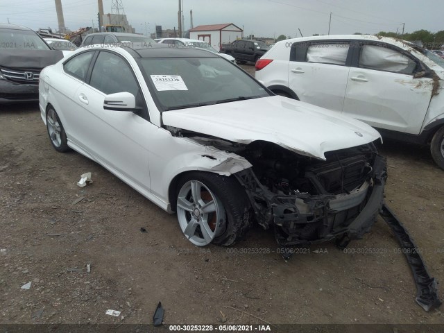 MERCEDES-BENZ C-CLASS 2015 wddgj4hb7fg384082