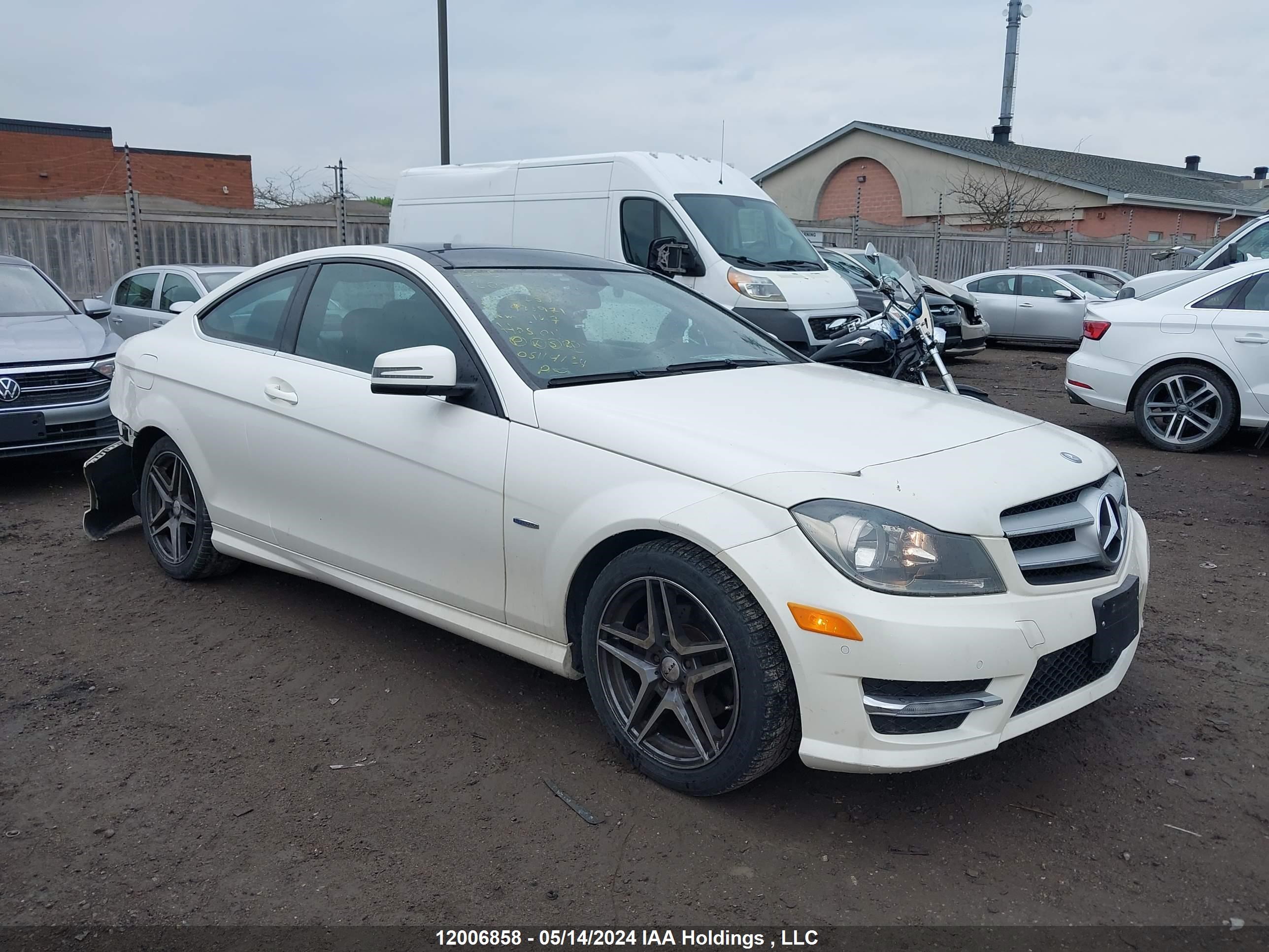 MERCEDES-BENZ NULL 2012 wddgj4hb8cf926971