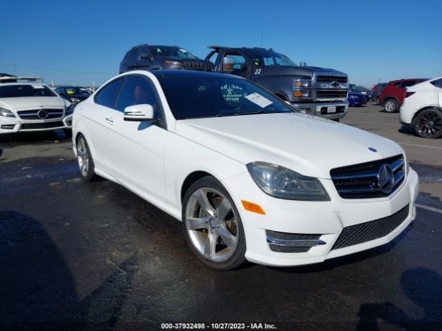 MERCEDES-BENZ C-CLASS 2015 wddgj5hb2fg421125